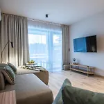 Greeneri Park - Na Wyspie Apartment *