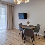 Greeneri Park - Na Wyspie Apartment *